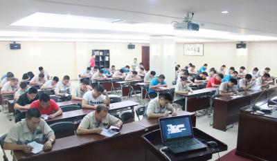 长卷卷云日边来 执笔漠然慷而慨 ——记合肥必发优异班组长学习审核