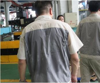 高温下，，，，，你们是最可爱的人